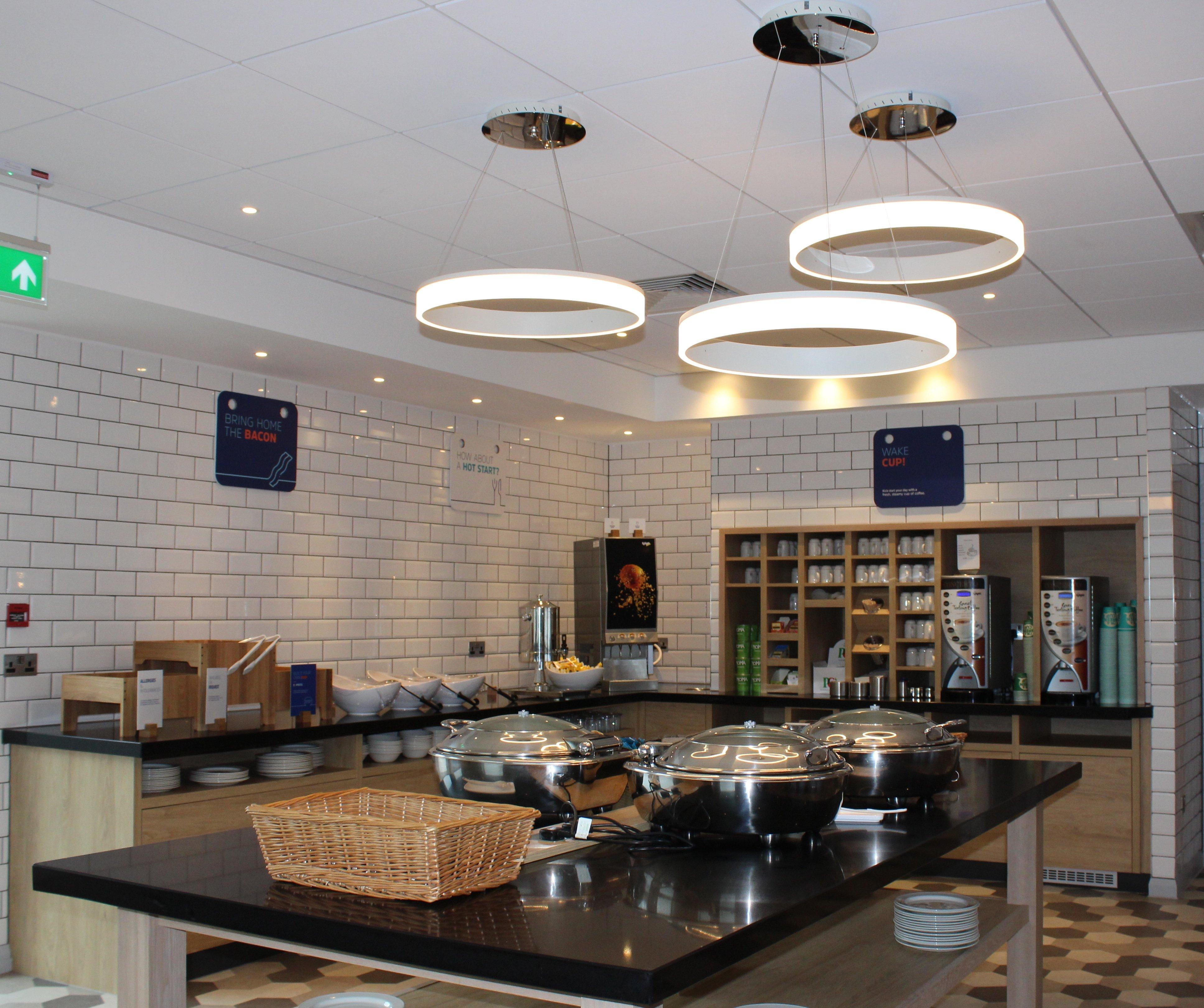 Holiday Inn Express Oxford Kassam Stadium By Ihg Dış mekan fotoğraf