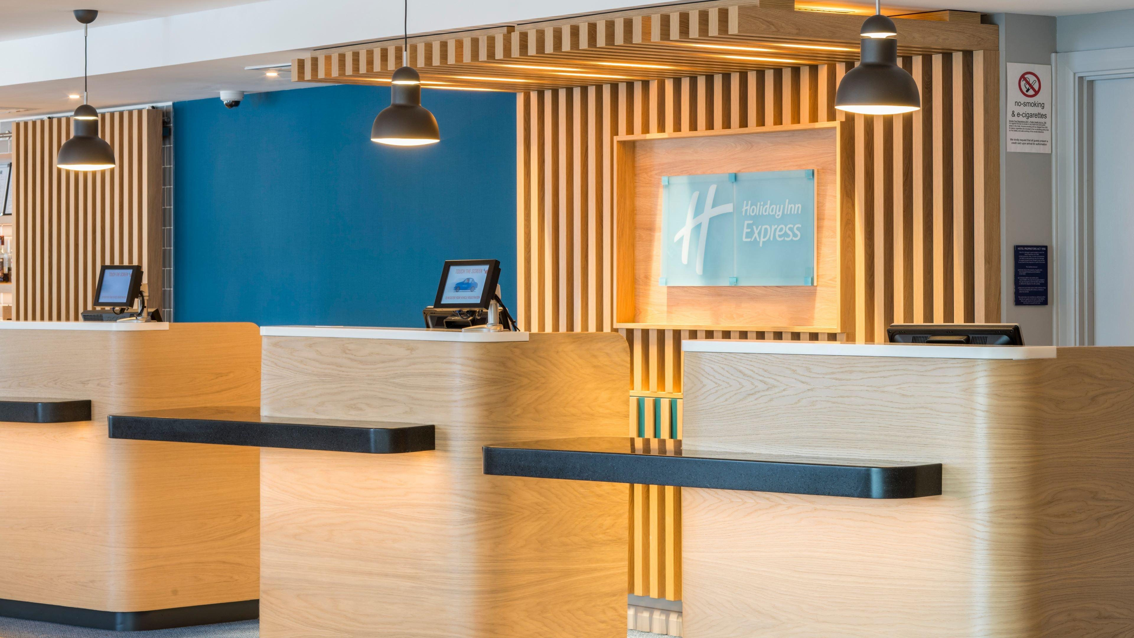 Holiday Inn Express Oxford Kassam Stadium By Ihg Dış mekan fotoğraf