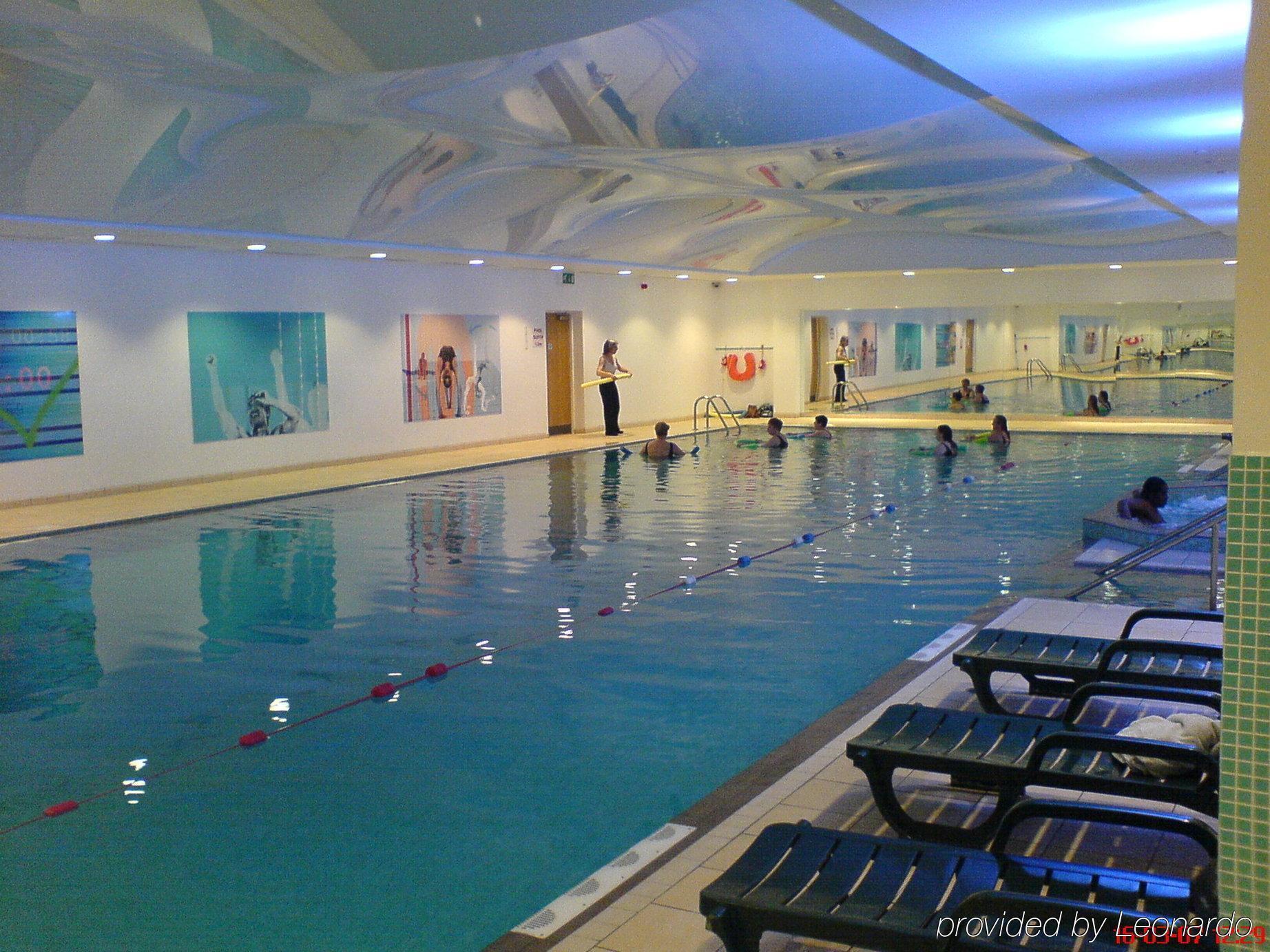 Holiday Inn Express Oxford Kassam Stadium By Ihg Konforlar fotoğraf
